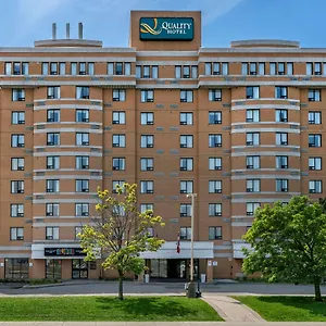 Quality And East 3*, Montreal Canada