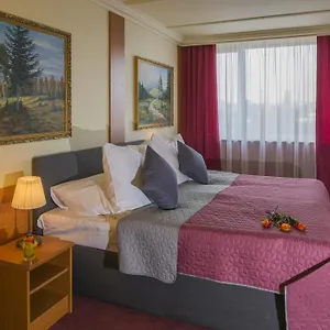 Top Hotel Praha **** Prag
