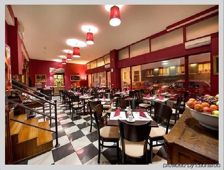 Hotel Bologna Прага Чехия