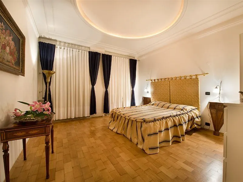 Hotel Bologna Prague 4*,