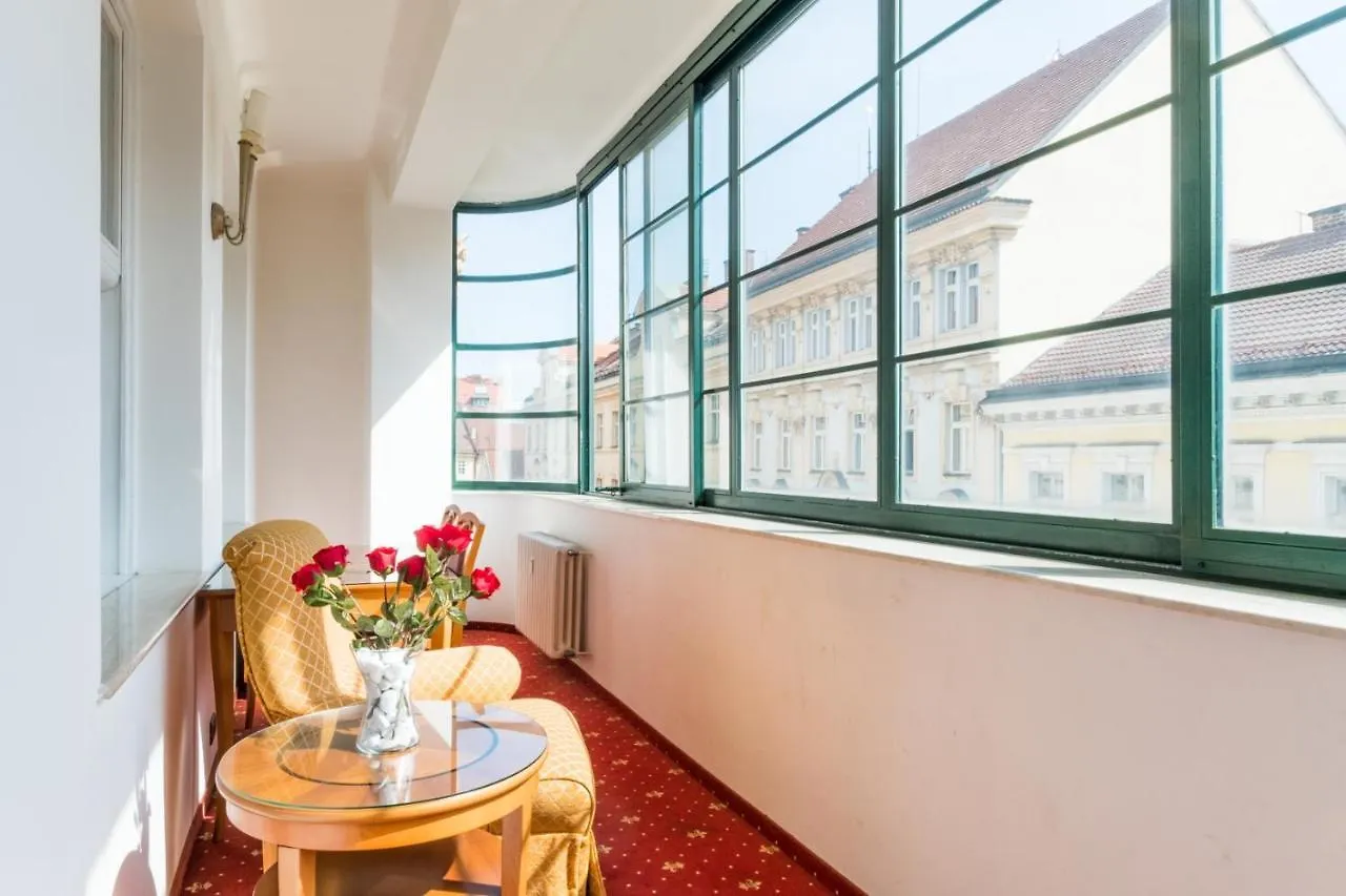 Hotel Bologna Prague 4*,